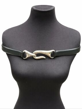 Chicos leather adjustable belt S-M‎
